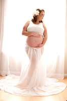 Nicole-Maternity Glamour